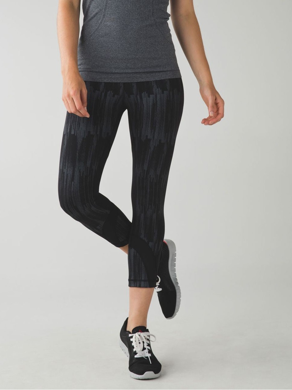 Lululemon Inspire Crop II Full-On Luxtreme Mesh Scratch Match Black Multi Black